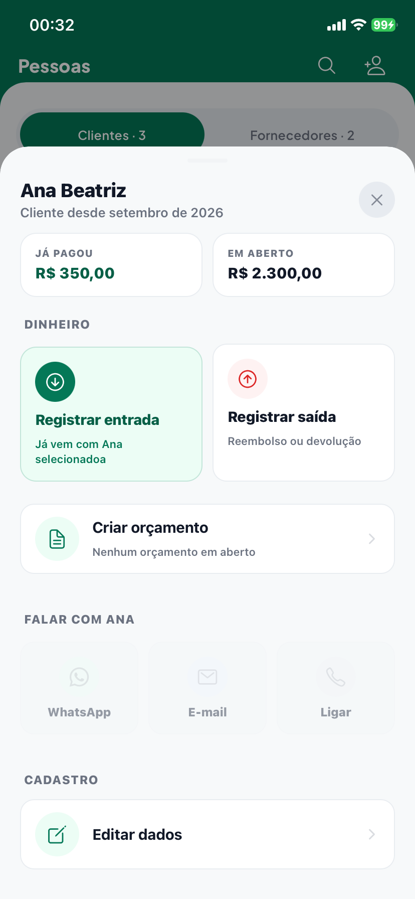 Ficha do cliente com valor pago, valor em aberto e atalho para o WhatsApp